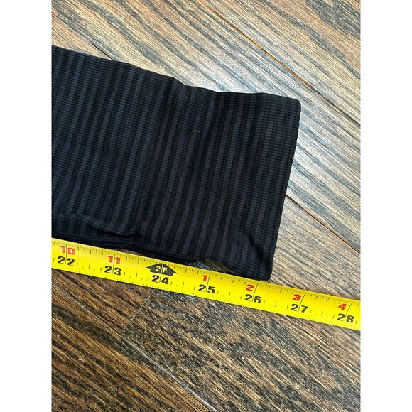 Pure Barre Size Medium Black Striped Compression Athletic Leggings NWOT - Picture 6 of 6